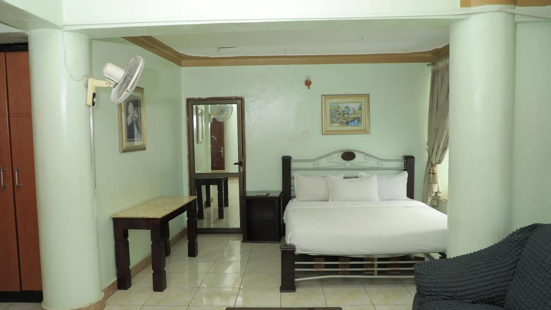 Excelent Hotel Kampala